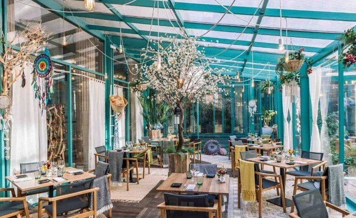 Come arredare un dehors con uno spider bianco - Creative Cables