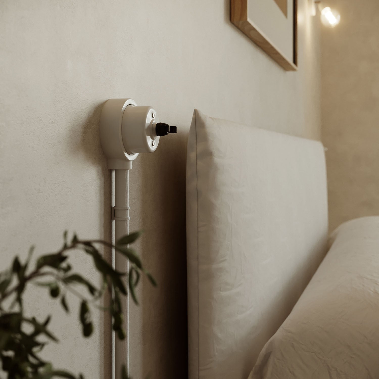 Base in porcellana bianca per presa elettrica e interruttore/deviatore compatibile con Creative-Tubes - da 1 a 4 uscite 1