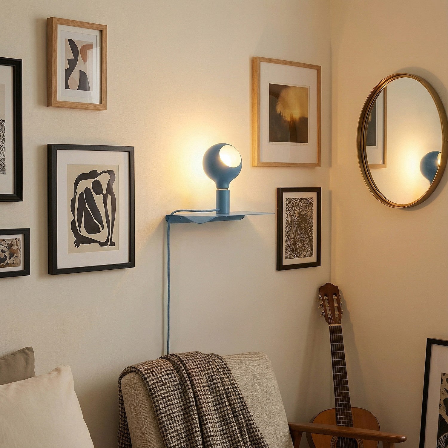 Combo Camo - Lampada con mensola e spina UK - Blu