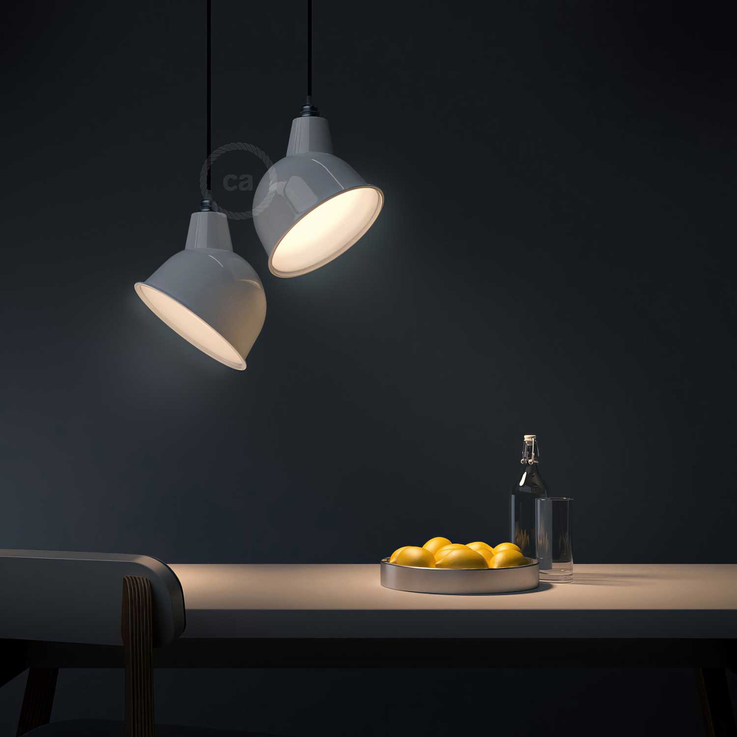 Lampada a sospensione completa di cavo tessile, paralume Broadway e finiture in metallo - Bianco