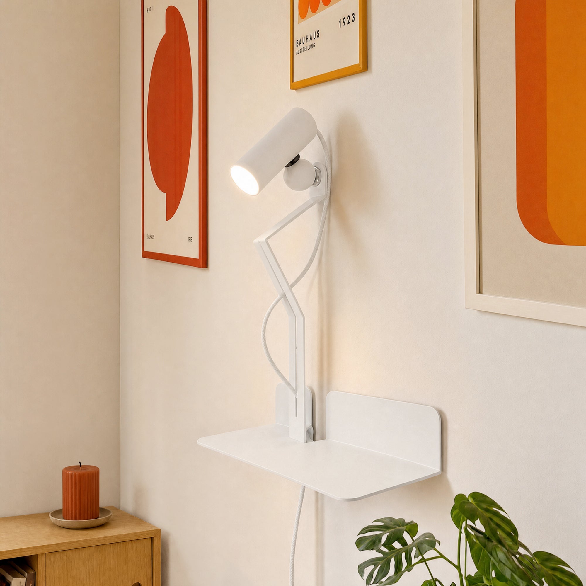 Lampada da parete con mensola e faretto magnetico orientabile - Murio Tubo - Bianco
