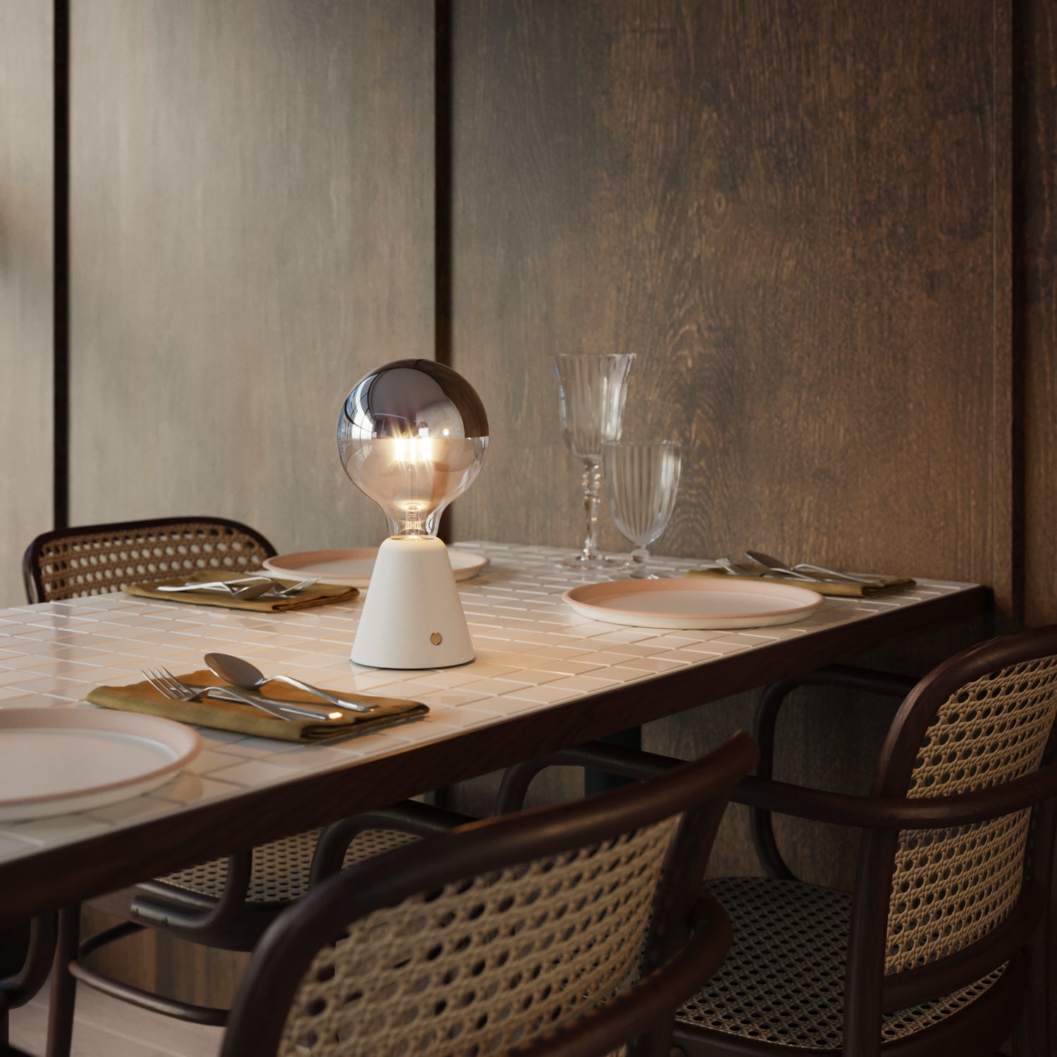 Lampada portatile ricaricabile Cabless01 con lampadina globo mezza sfera argento - Bianco