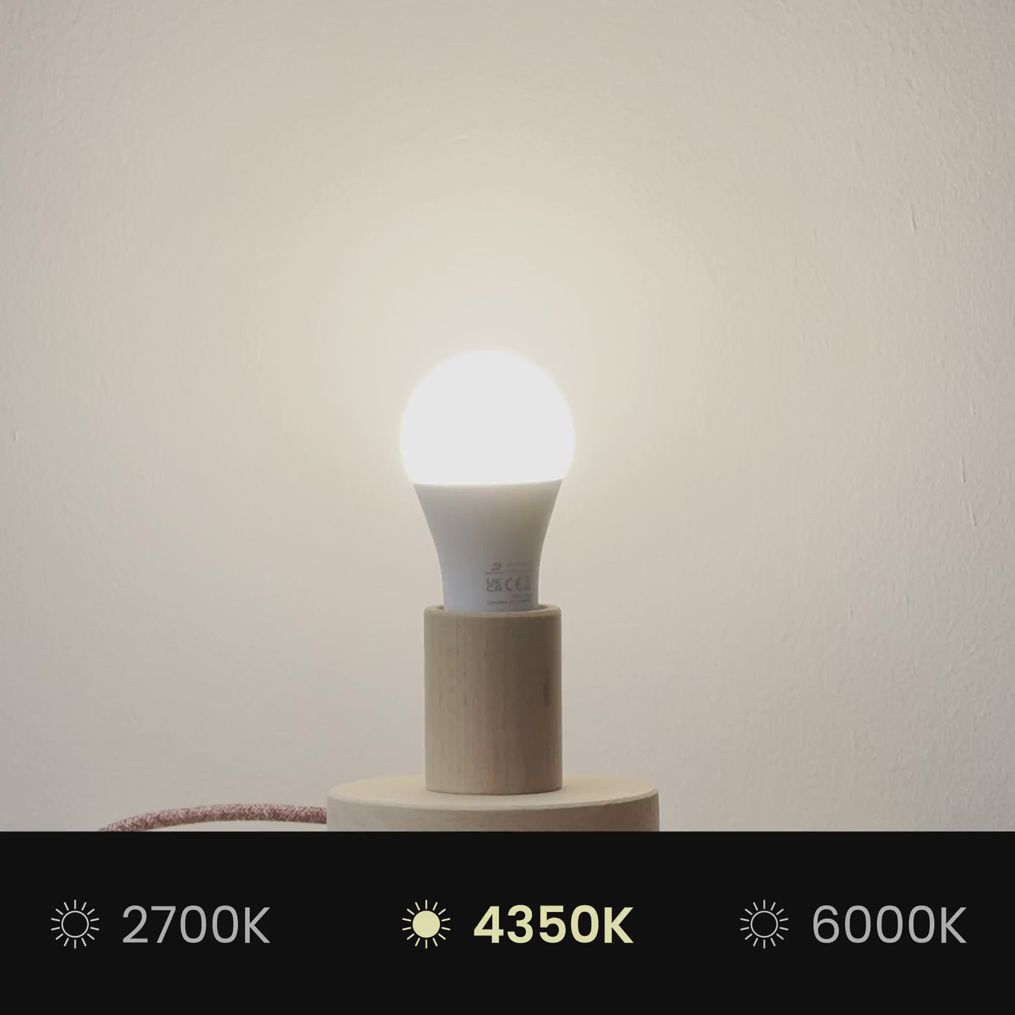 Φόρτωση βίντεο: Αμπαζούρ Impero M από ύφασμα για επιτραπέζιο φωτιστικό ή απλίκα με βάση E27 - Κατασκευή στην Ιταλία - Γυαλιστερό λευκό λινό