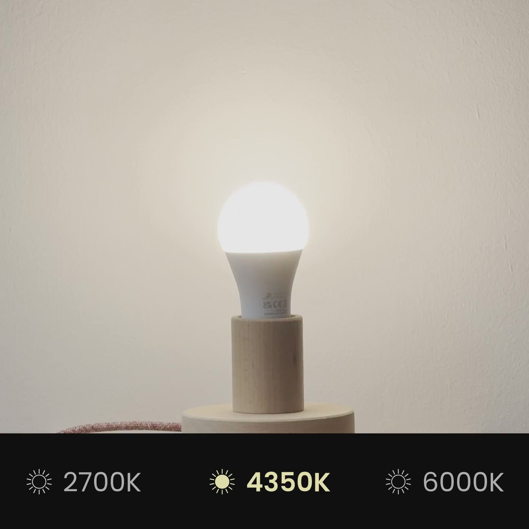 Φόρτωση βίντεο: Φωτιστικό οροφής από ύφασμα Medium Slim - Κατασκευασμένο στην Ιταλία - Cinette Πράσινο Φιστίκι